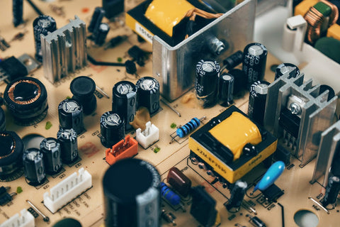 Capacitores